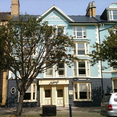 Harry'S Hotel & Restaurant Aberystwyth Exterior photo
